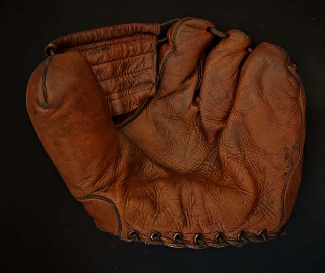 Mickey Mantle Hiawatha 2 Front