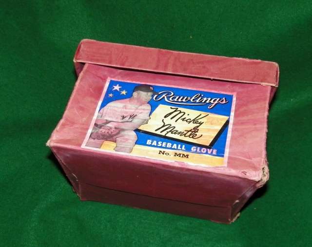 Mickey Mantle Rawlings MM Box