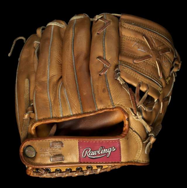 Mickey Mantle Rawlings MM Personal Model Back