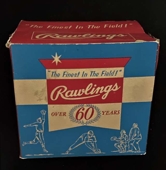 Mickey Mantle Rawlings MM2 Box