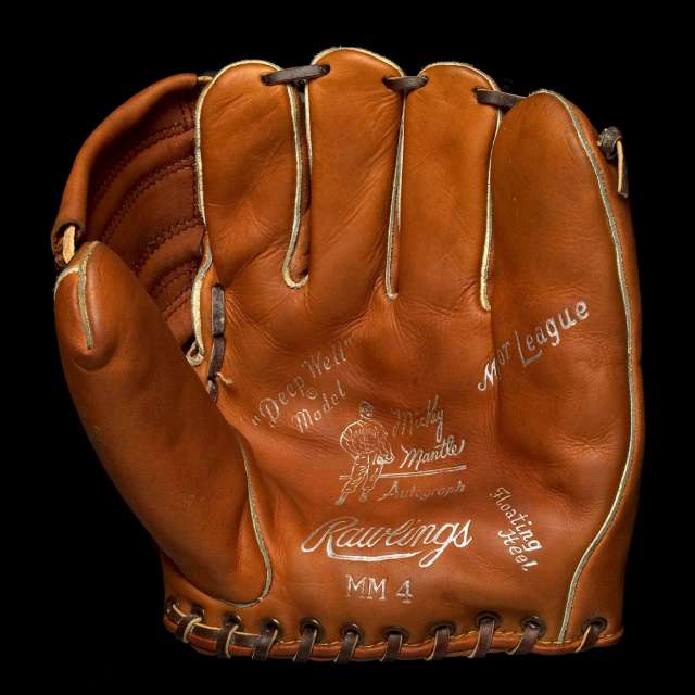 Mickey Mantle Rawlings MM4 Front