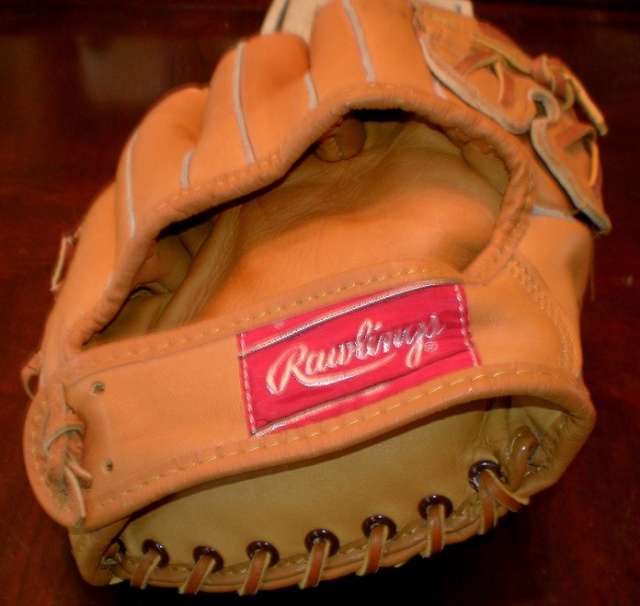 Mickey Mantle Rawlings MM5 Back