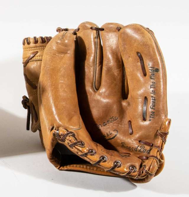 Mickey Mantle Rawlings MM5