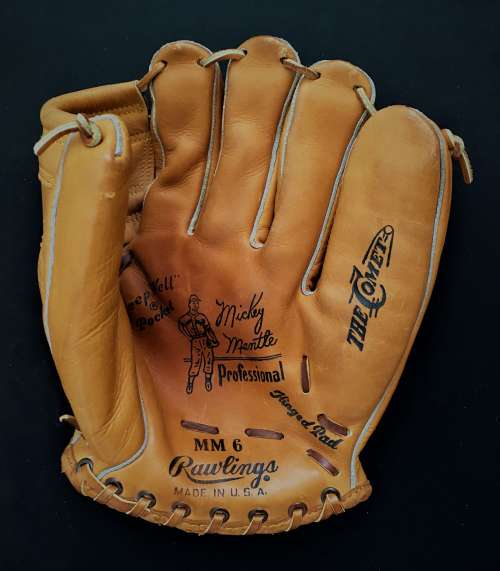 Mickey Mantle Rawlings MM6 Comet
