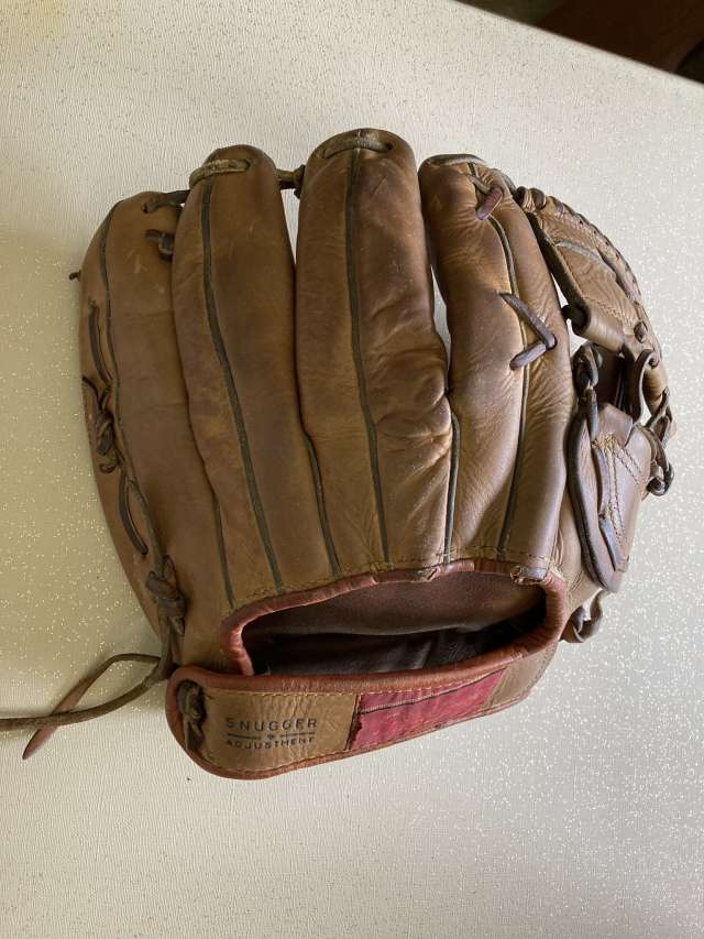 Mickey Mantle Rawlings MMP Personal Model Back