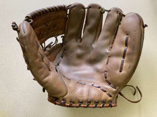 Mickey Mantle Rawlings MMP Personal Model Front