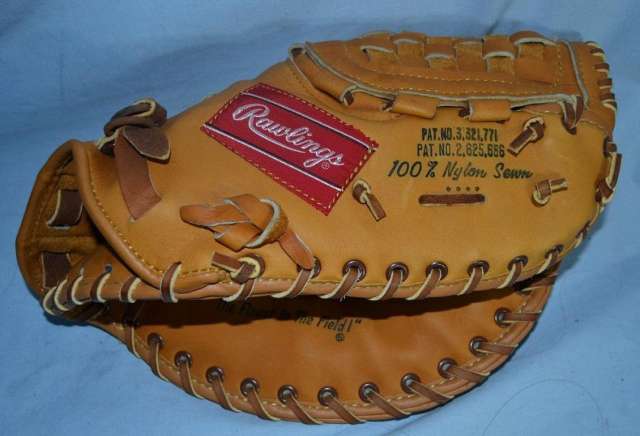 Mickey Mantle Rawlings XFB19 Front