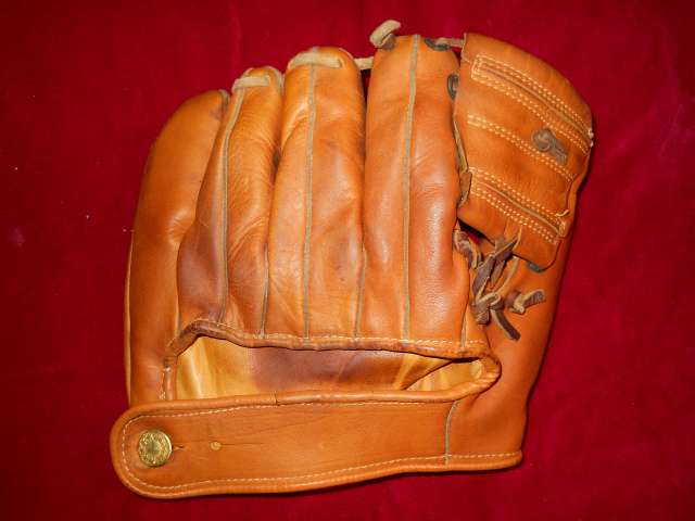 Mickey Mantle Stall & Dean MM Back