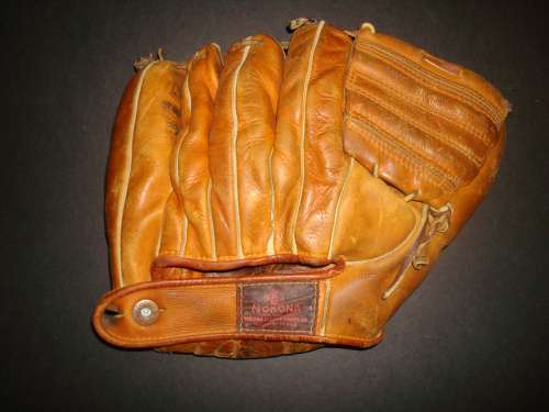 Andy Skurski Nokona J120 Back