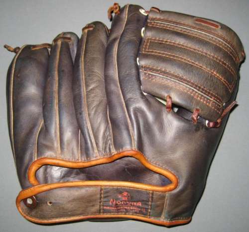 Billy Loes Nokona GC Back