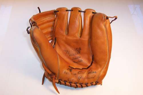 Carl Erskine Nokona G37 Front