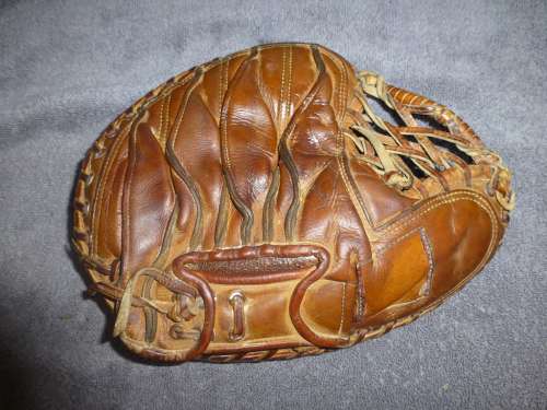 Tommy Heath Nokona CM60 Back