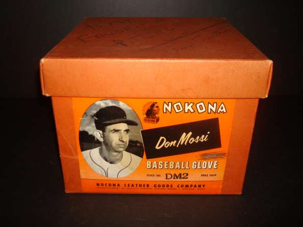 Don Mossi Nokona DM2 Box