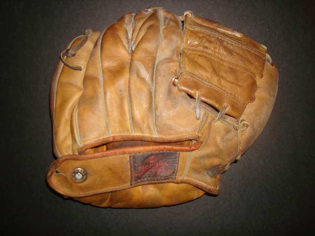 Gene Clough Nokona J113 Back