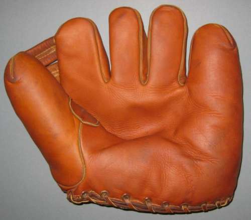 Joff Cross Nokona G33 Front