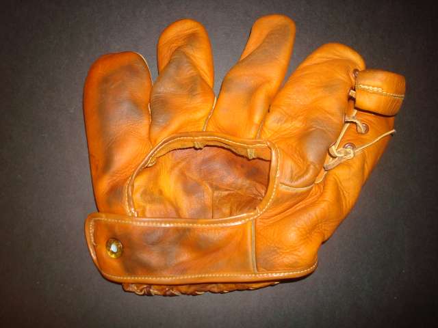 John Rutherford Nokona J106 Back