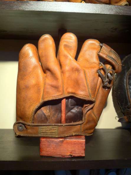 Nokona Softball Glove Back