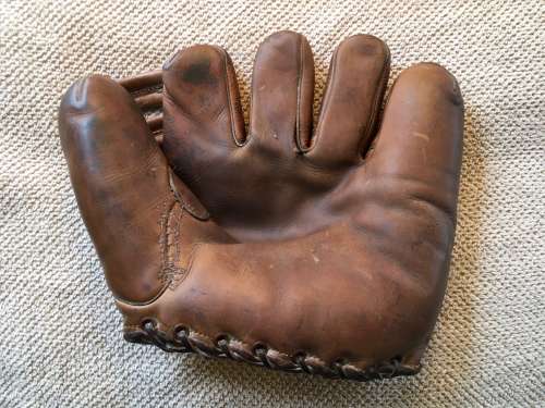 Nokona Triple Tunnel Web Front