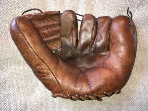 Pinky Higgins Nokona G47 Front