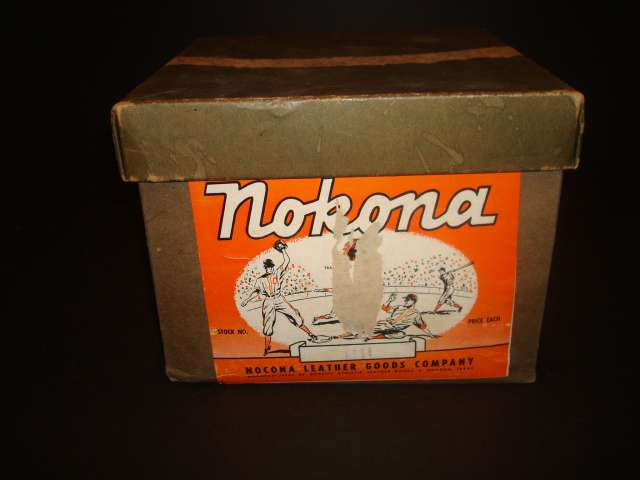 Ray Moore Nokona J111 Box