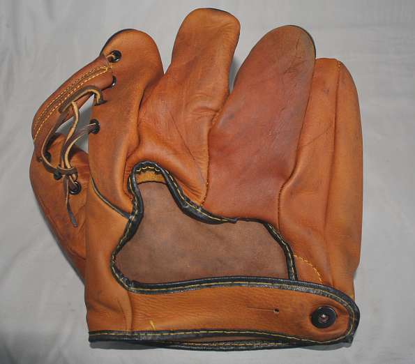 OK 204 Softball Glove Back