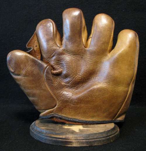 OK 1 Inch Web Basemitt Front