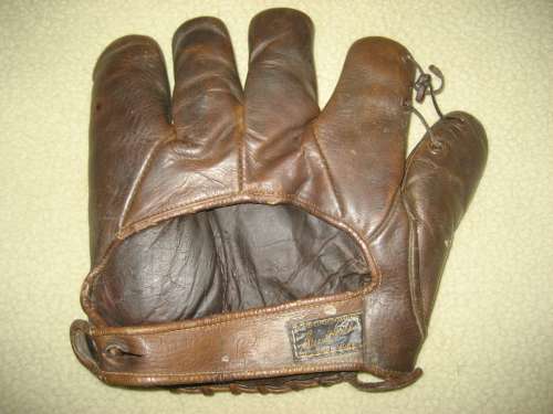 Bill Hatch Sporting Goods JS 250 Back