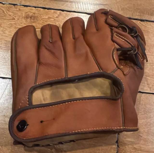 Eddie Stanky Lippmans Tool Shop Sporting Goods Back