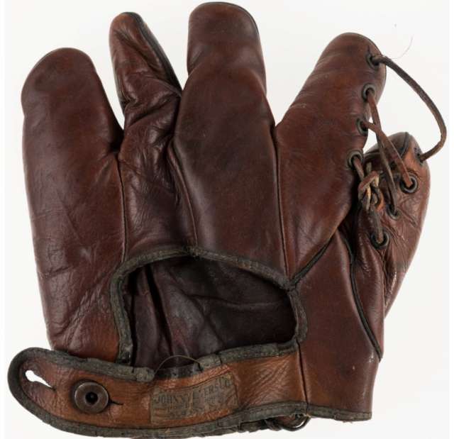 Johnny Evers Johnny Evers Co. Back