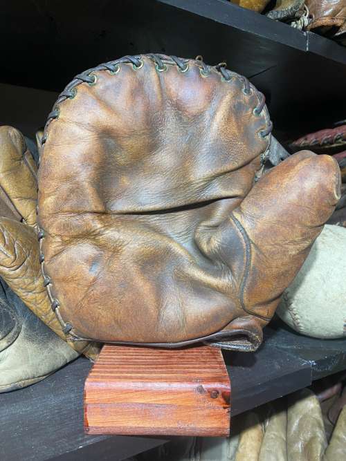 Ellery Arms S1 Basemitt Front