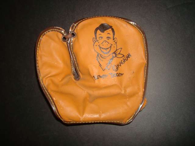 Howdy Doody Mitt Front