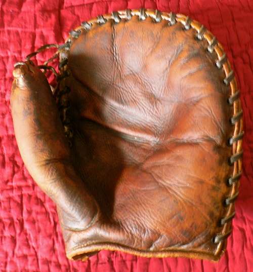 John Mize Passon's Basemitt Front