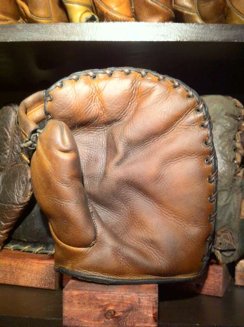 Rip Collins Basemitt Front