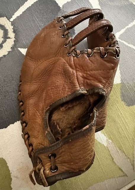 Rip Collins Watco BM70 Basemitt Back