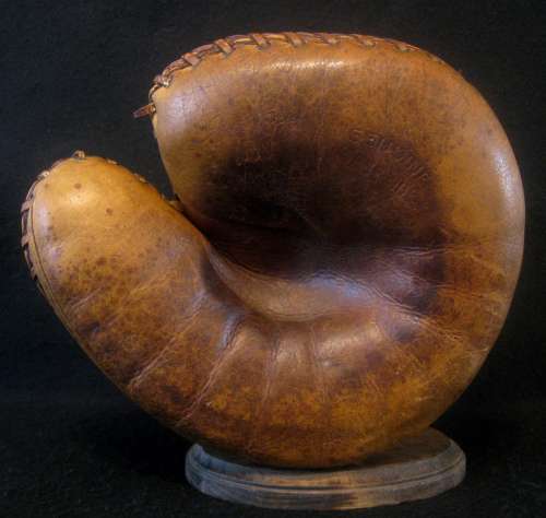 Jack Ernst Catchers Mitt Front