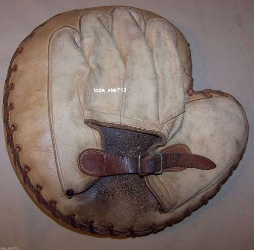 Light Catchers Mitt Back