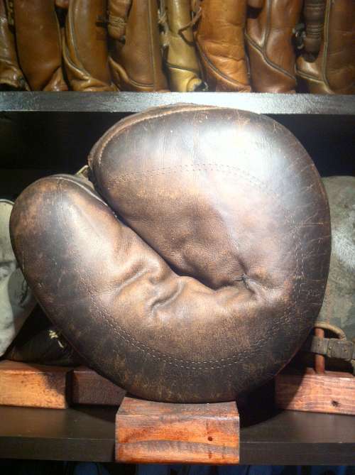 Reinforced Palm Catchers Mitt Front