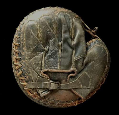 Western Sporting Goods Catchers Mitt Back