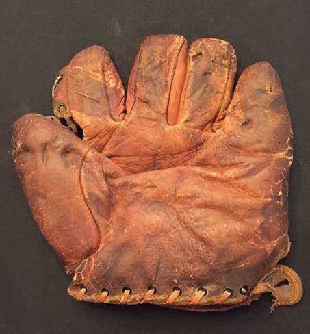 Red Goose Shoes Front