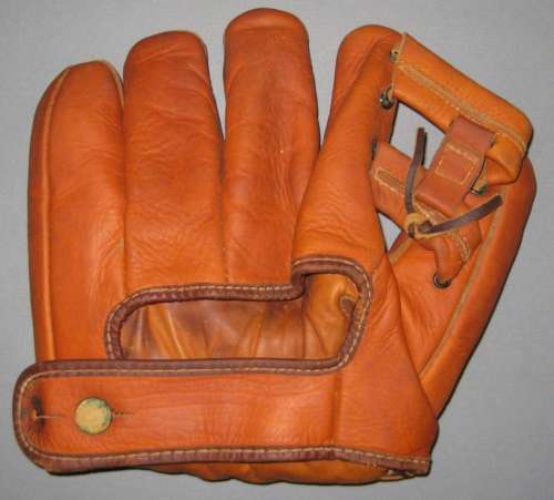 Ted Williams Western's G1335 Back