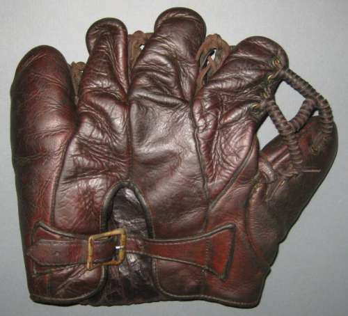 W Grommet Web Back