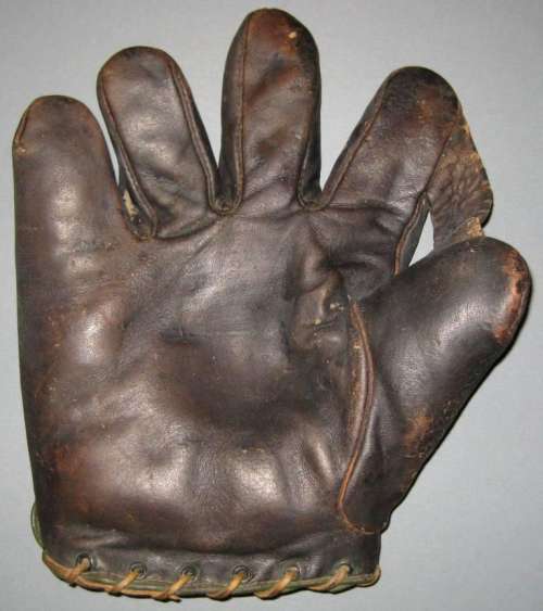 Pennant 1 Inch Web Lefty Front