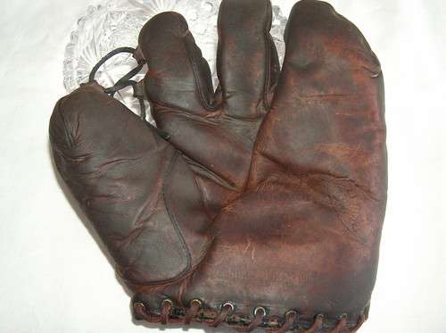 Carl Mays Goldsmith Front