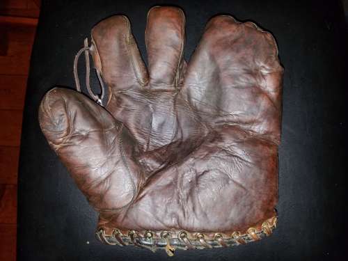 Chas Ruffing Wilson 623 Front