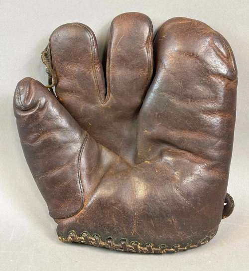 D&M G75 3 Finger Front