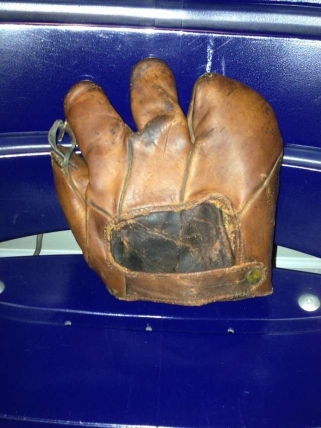 Jesse Haines JC Higgins 1669 Back