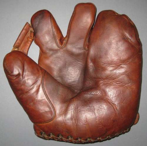 Rogers Hornsby Thomas E. Wilson 632 Front
