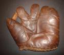 View the image: Rogers Hornsby Wilson 632 Front