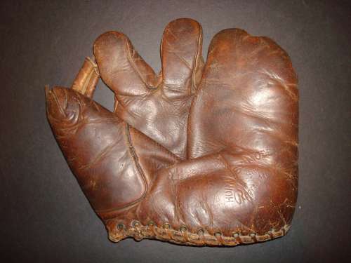 Rogers Hornsby Wilson 632 Front