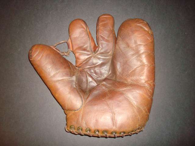 Stall & Dean Three Finger Front